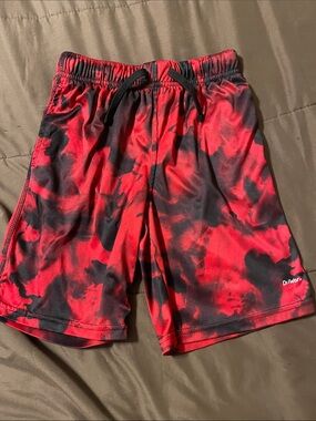 Boys Red & Black Athletic Shorts, size L 10-12